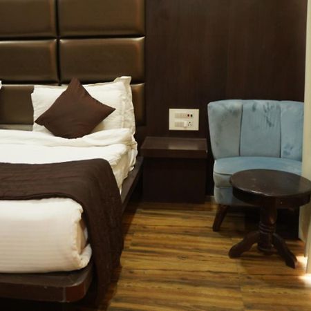 Raas Mahal-Hotel In Jaipur Near Tourist Places Ngoại thất bức ảnh