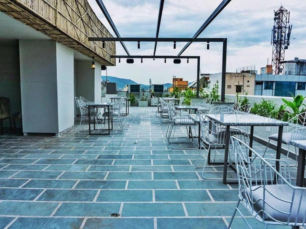 Raas Mahal-Hotel In Jaipur Near Tourist Places Ngoại thất bức ảnh